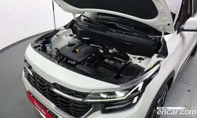 Kia Seltos 2022 2.0 гидро в Москве № 2051313, миниатюра 6