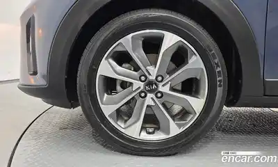 Kia Stonic 2017 1.6 гидро в Москве № 2051323, миниатюра 5