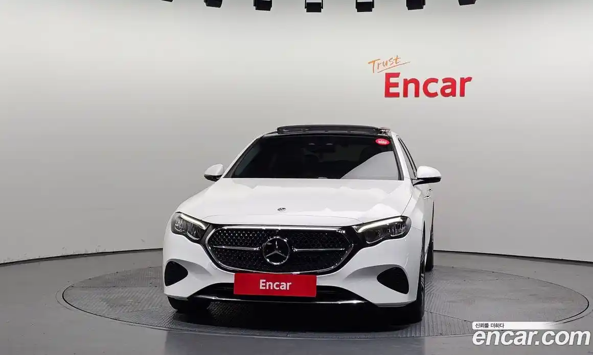 Mercedes-Benz E-Class 2024 2.0 гидро в Москве № 2051767, фото 3