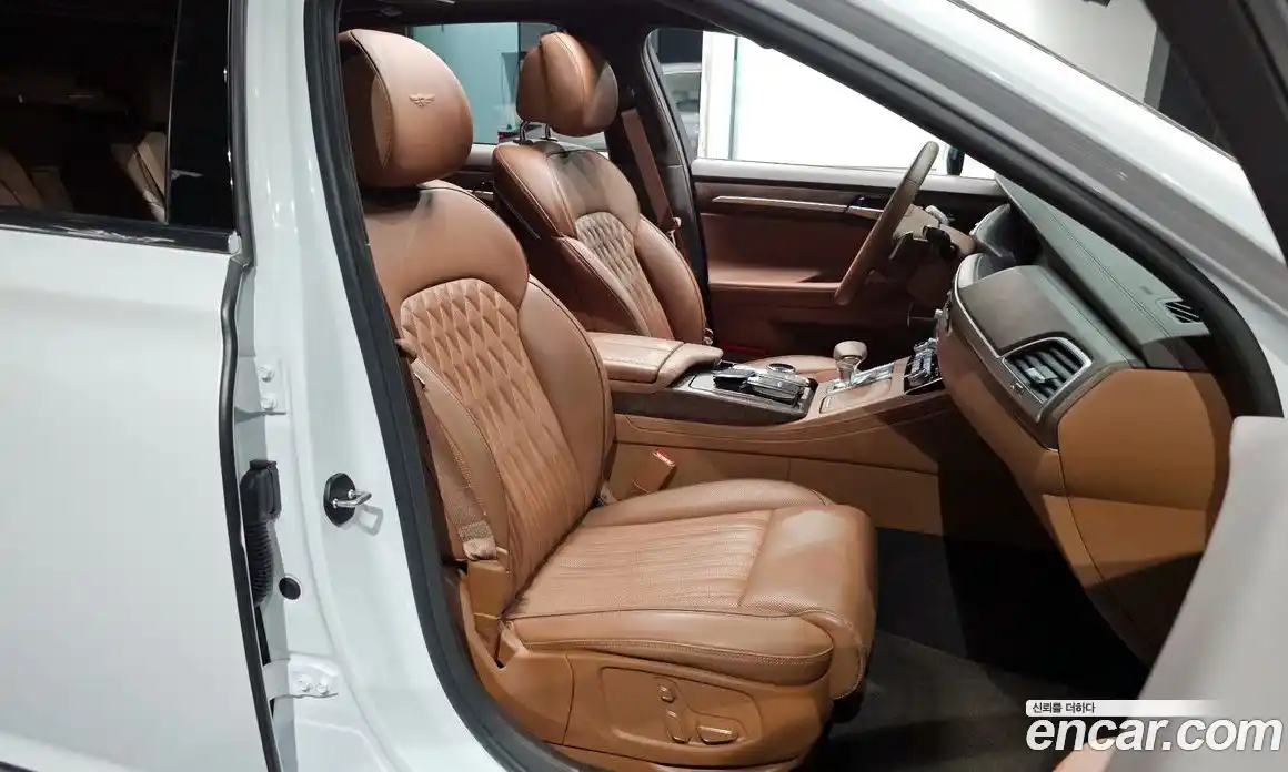 Genesis G90 2020 3.8 гидро в Москве № 2051834, фото 18