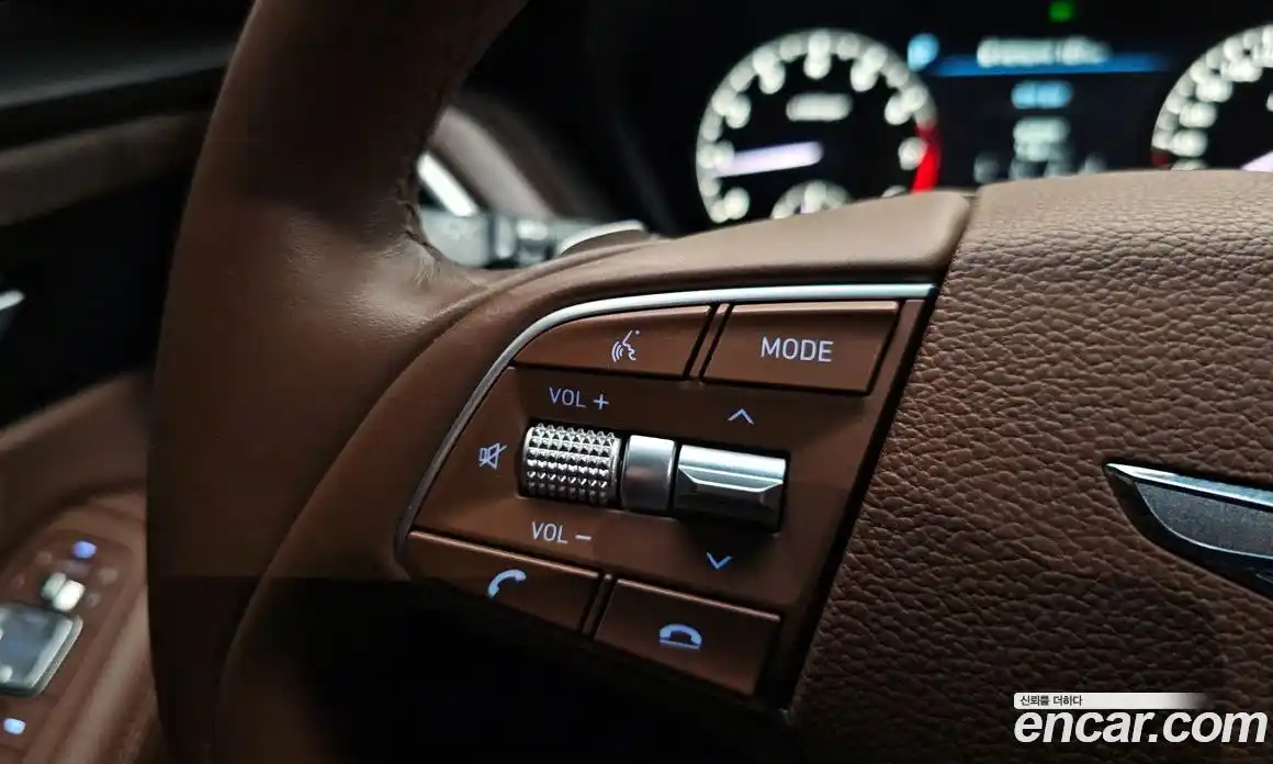 Genesis G90 2020 3.8 гидро в Москве № 2051834, фото 33