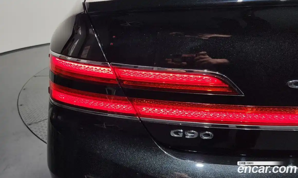 Genesis G90 2021 3.8 гидро в Москве № 2051872, фото 9