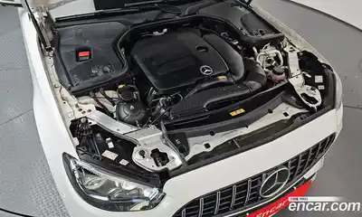 Mercedes-Benz E-Class 2021 2.0 гидро в Москве № 2051989, миниатюра 6
