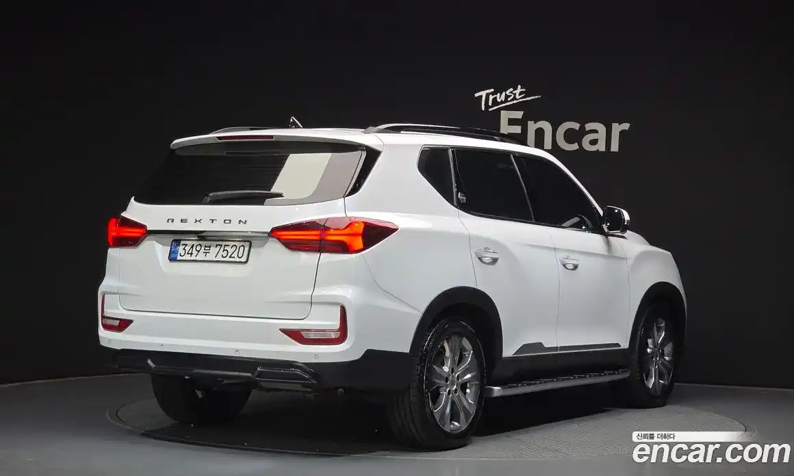 SsangYong Rexton 2023 2.2 гидро в Москве № 2052080, фото 2