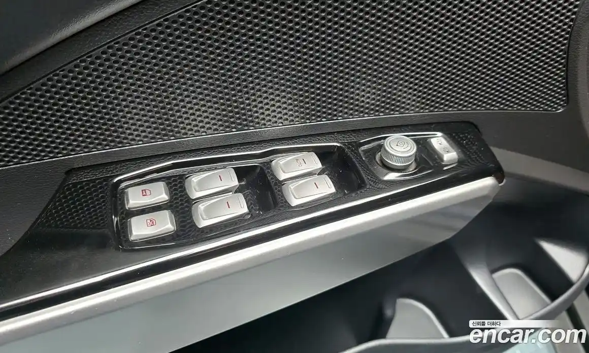 SsangYong TIBOLI 2016 1.6 гидро в Москве № 2052376, фото 18
