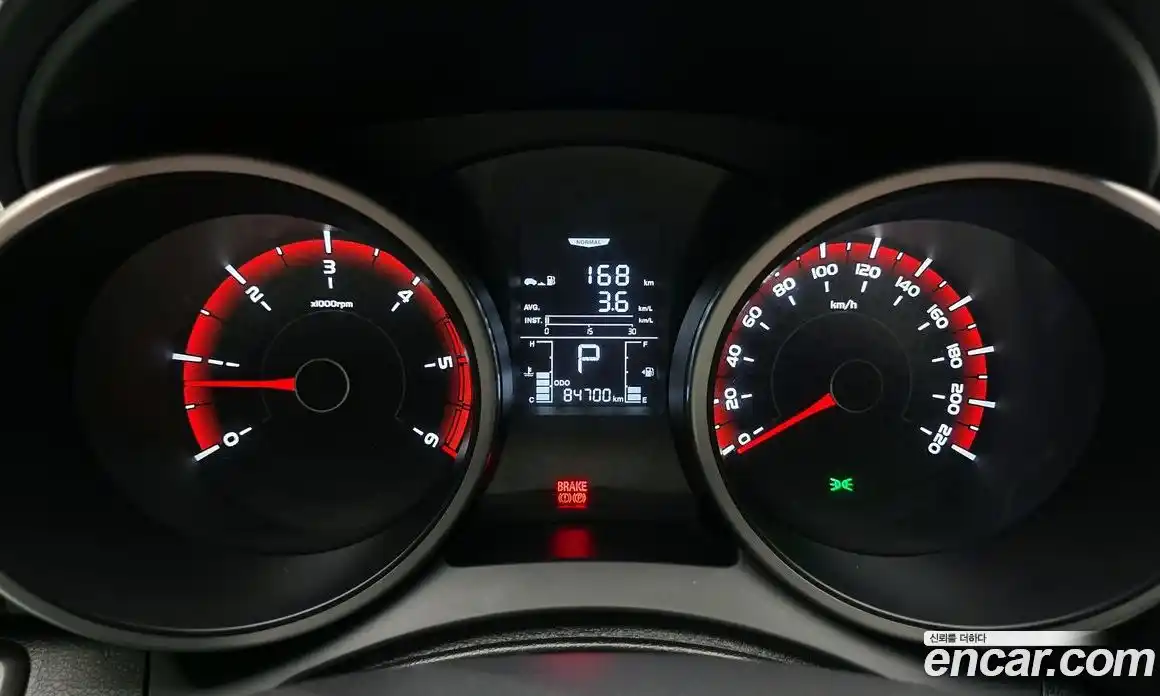 SsangYong TIBOLI 2016 1.6 гидро в Москве № 2052376, фото 8