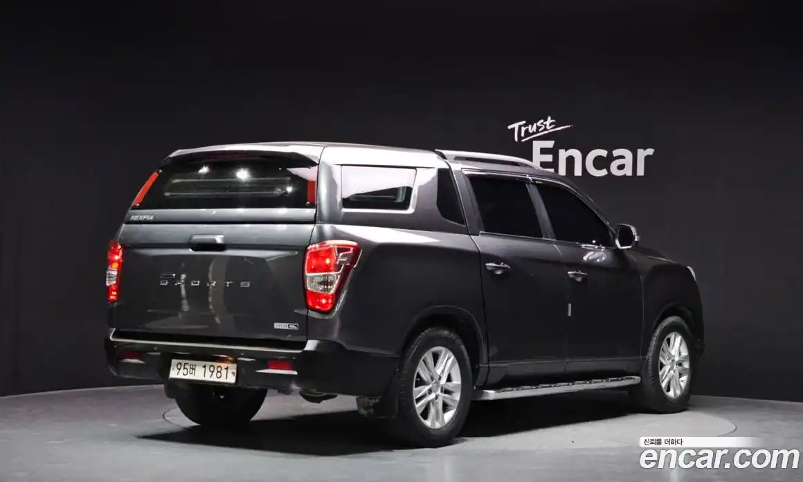 SsangYong Rexton 2019 2.2 гидро в Москве № 2052610, фото 2