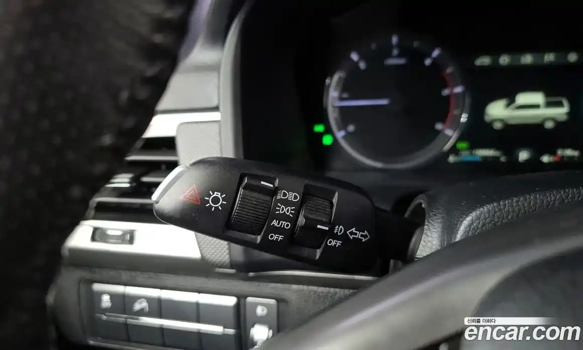 SsangYong Rexton 2018 2.2 гидро в Москве № 2052674, фото 27
