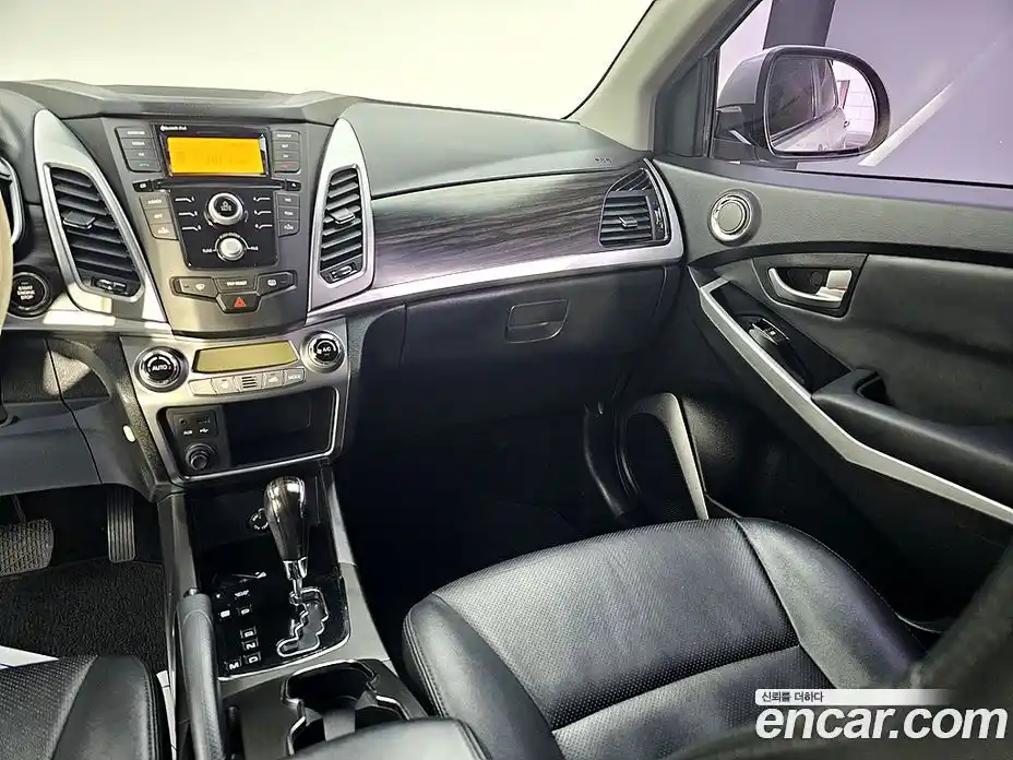 SsangYong Korando 2014 2.0 гидро в Москве № 2052694, фото 13