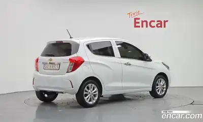 Chevrolet Spark 2022 1.0 гидро в Москве № 2052905, миниатюра 2