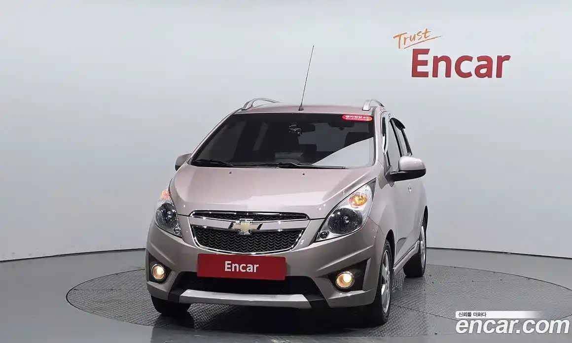 Chevrolet Spark 2011 1.0 гидро в Москве № 2053101, фото 2