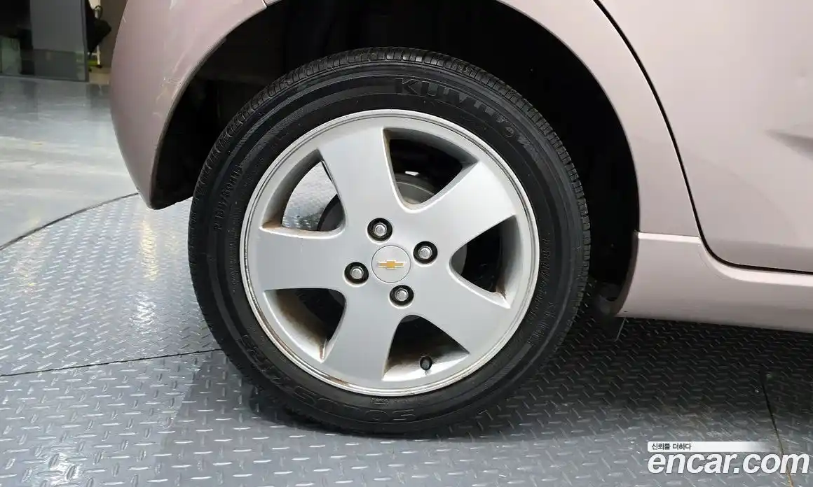 Chevrolet Spark 2011 1.0 гидро в Москве № 2053101, фото 4