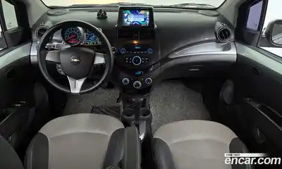 Chevrolet Spark 2011 1.0 гидро в Москве № 2053101, миниатюра 9