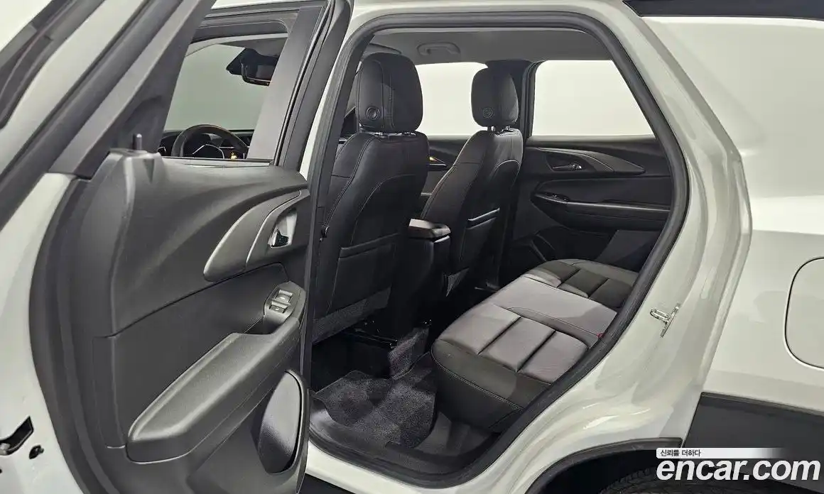 Chevrolet TrailBlazer 2021 1.3 гидро в Москве № 2053164, фото 17
