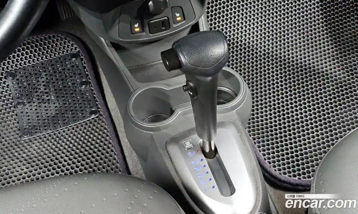 Chevrolet Spark 2013 1.0 гидро в Москве № 2053193, фото 11
