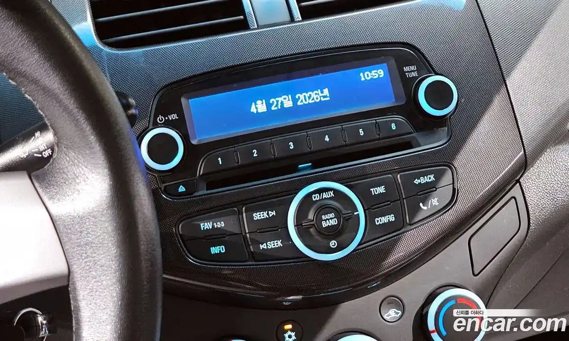 Chevrolet Spark 2013 1.0 гидро в Москве № 2053193, фото 24