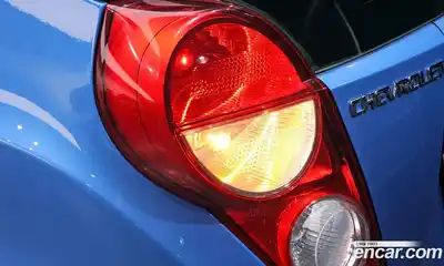 Chevrolet Spark 2013 1.0 гидро в Москве № 2053193, миниатюра 8