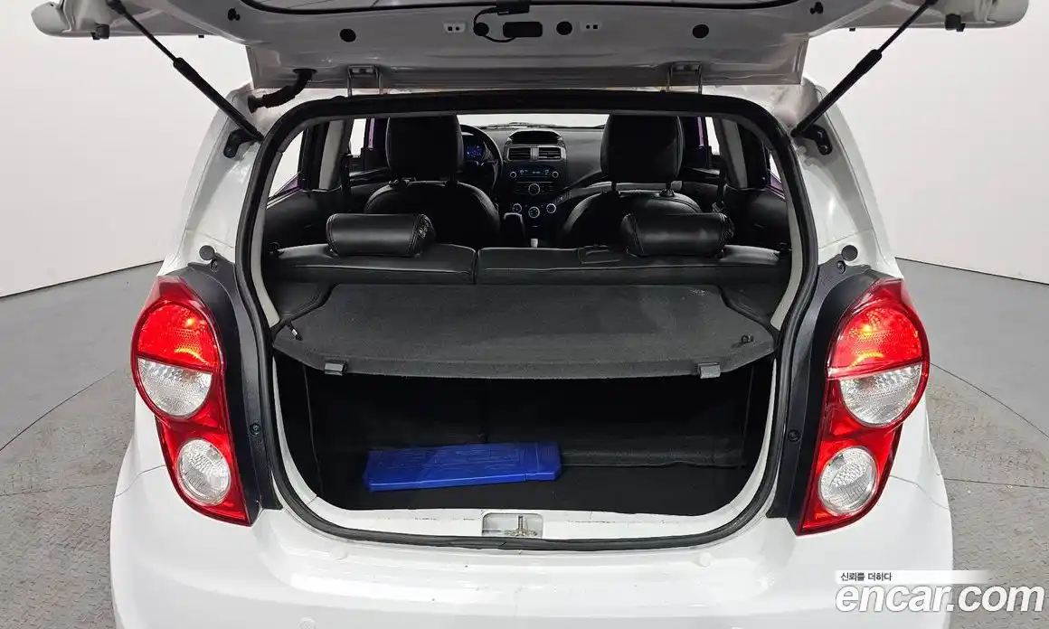 Chevrolet Spark 2015 1.0 гидро в Москве № 2053432, фото 21