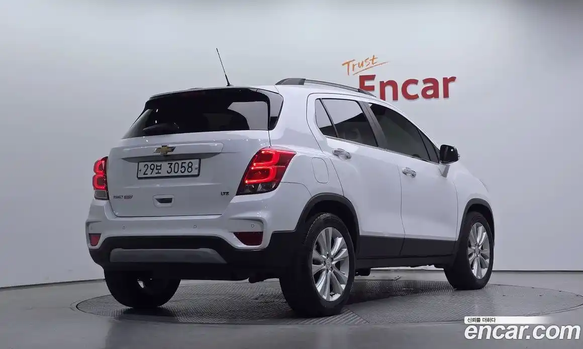 Chevrolet Trax 2017 1.4 гидро в Москве № 2053632, фото 2