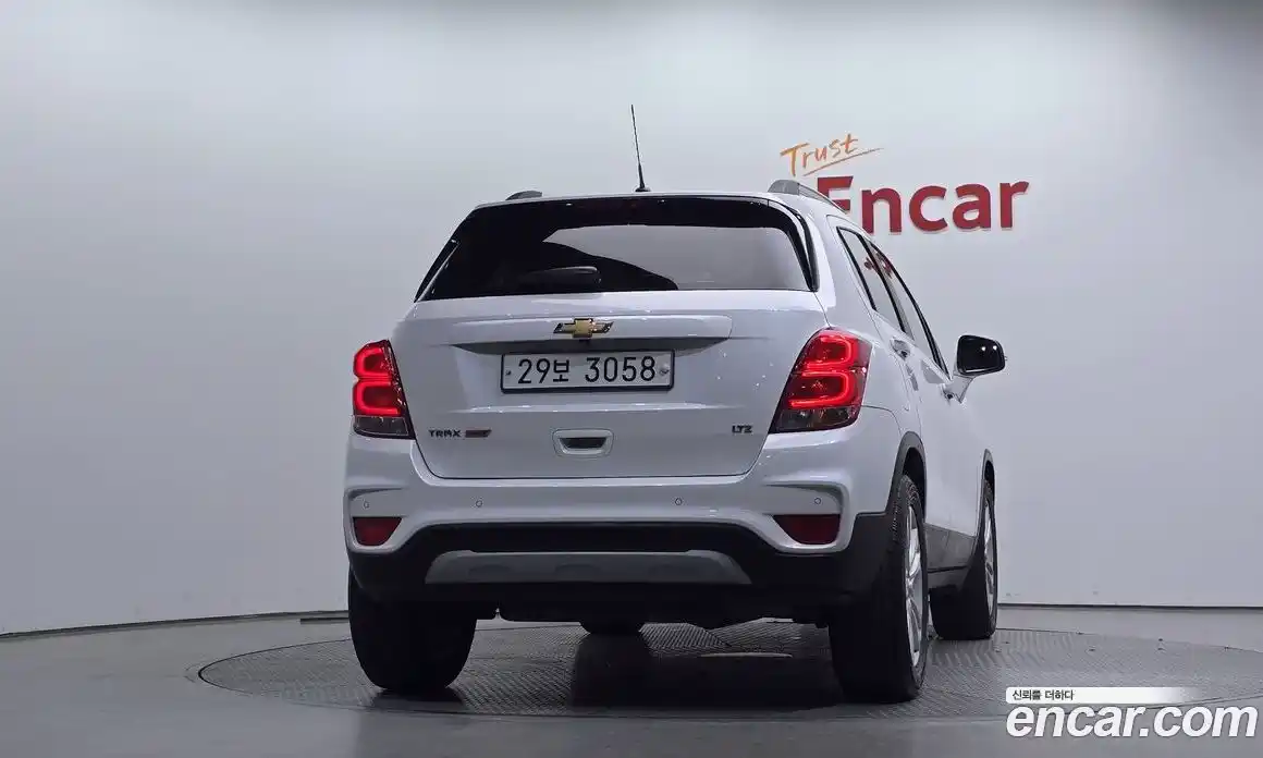 Chevrolet Trax 2017 1.4 гидро в Москве № 2053632, фото 4