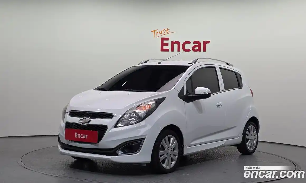 Chevrolet Spark 2014 1.0 гидро в Москве № 2053663, фото 1