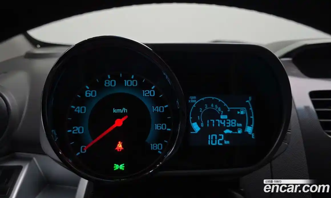 Chevrolet Spark 2014 1.0 гидро в Москве № 2053663, фото 8