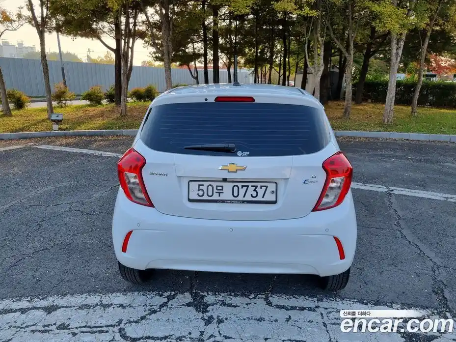 Chevrolet Spark 2015 1.0 гидро в Москве № 2053787, фото 7