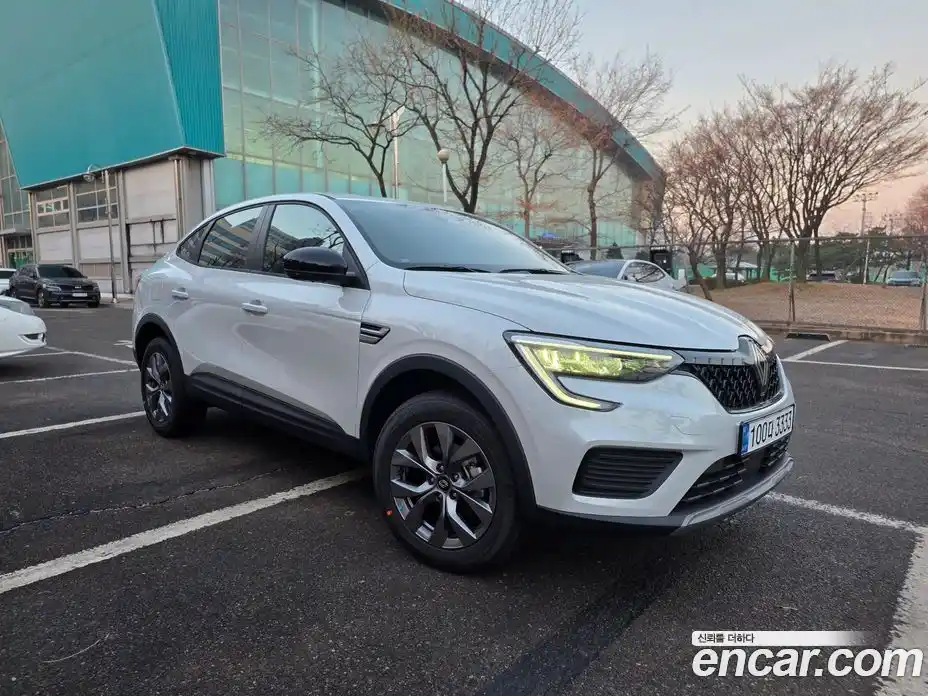 Renault Arkana 2026 1.6 гидро в Москве № 2053839, фото 3