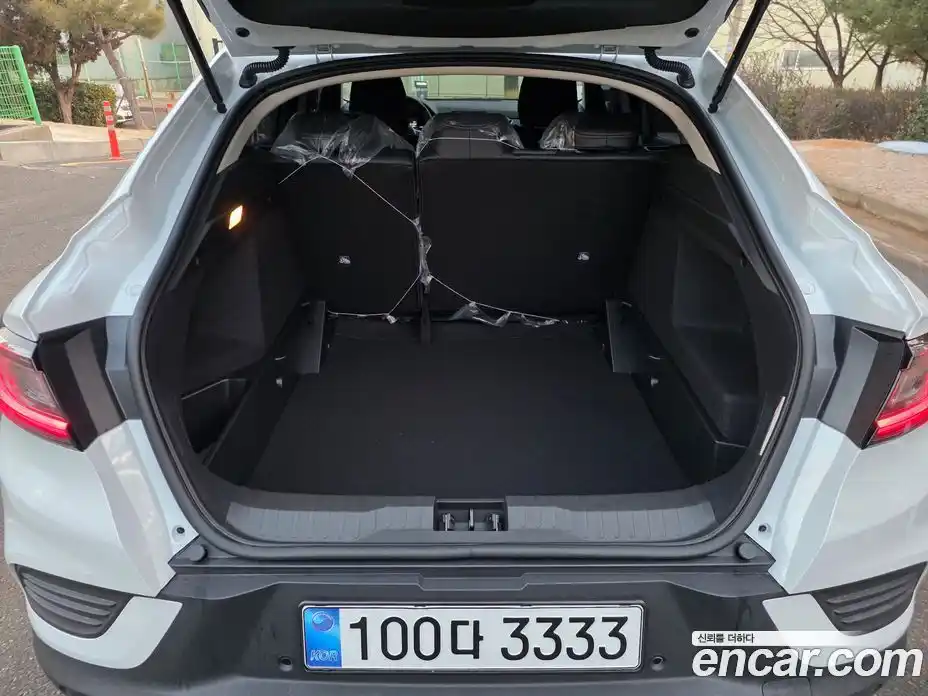 Renault Arkana 2026 1.6 гидро в Москве № 2053839, фото 9