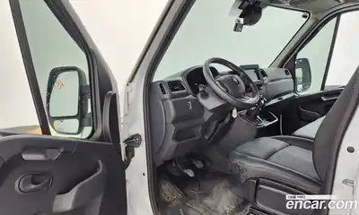 Renault Master 2020 2.3 механика в Москве № 2053858, миниатюра 10