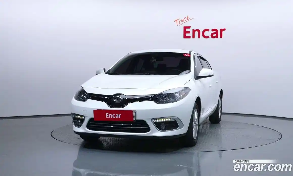 Renault SM3 2015 1.6 гидро в Москве № 2053879, фото 3