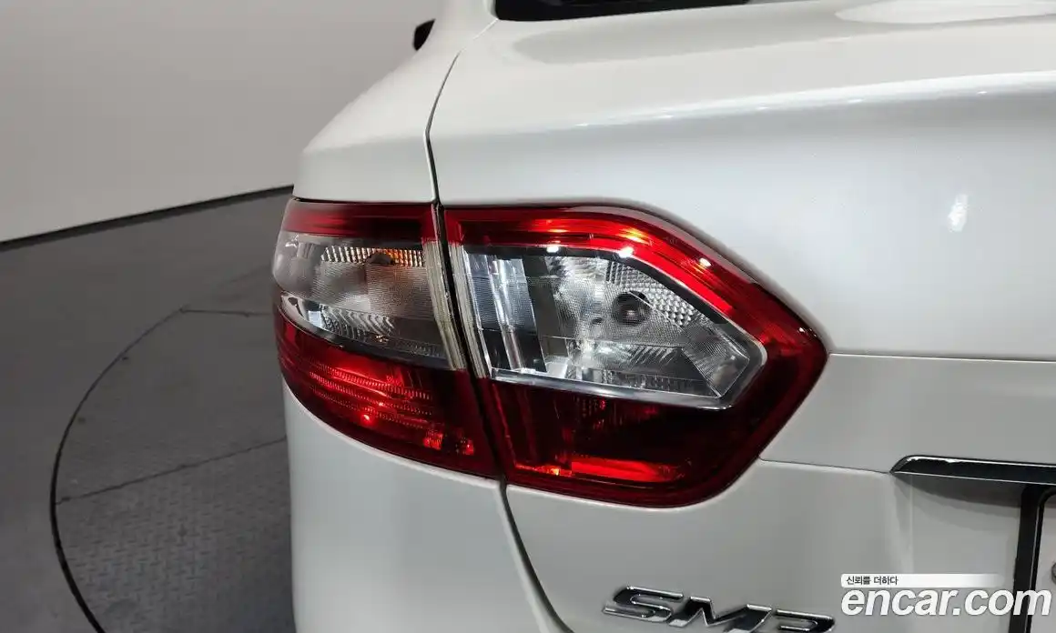 Renault SM3 2015 1.6 гидро в Москве № 2053879, фото 9