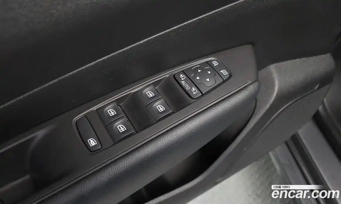 Renault SM6 2019 2.0 гидро в Москве № 2053932, фото 27