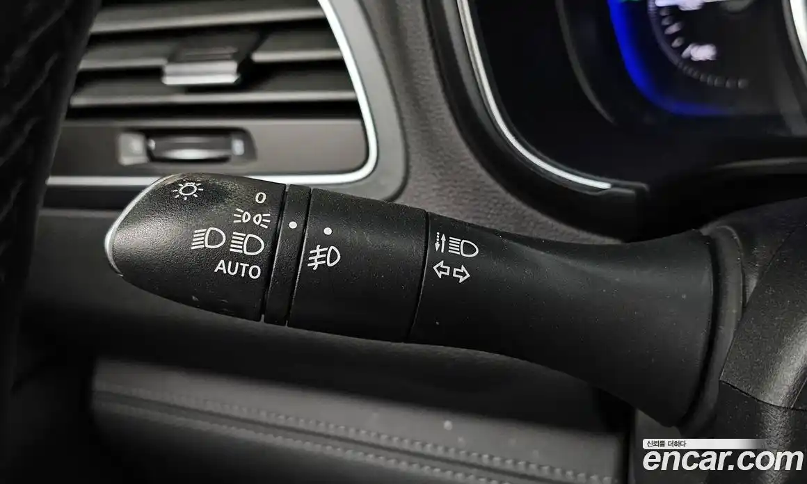 Renault QM6 2018 2.0 гидро в Москве № 2053938, фото 33