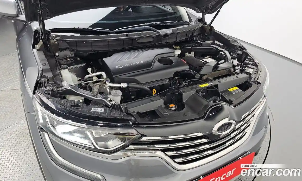 Renault QM6 2018 2.0 гидро в Москве № 2053938, фото 6