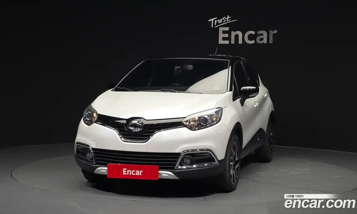 Renault QM3 2017 1.5 гидро в Москве № 2053958, фото 3