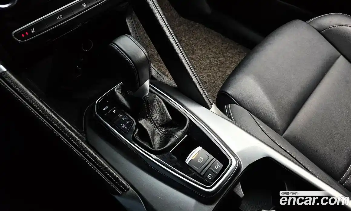 Renault QM6 2020 2.0 гидро в Москве № 2054027, фото 12