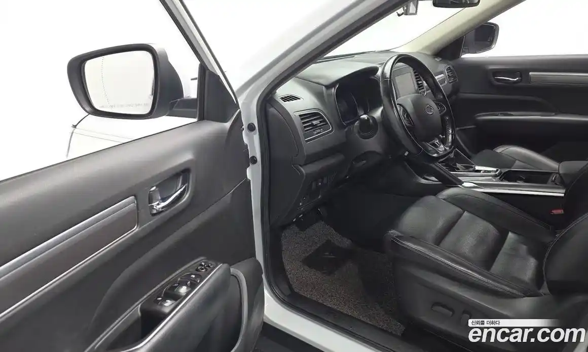 Renault QM6 2017 2.0 гидро в Москве № 2054052, фото 13