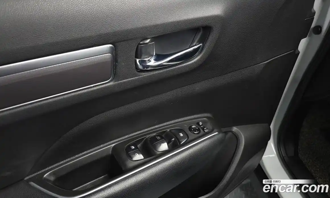Renault QM6 2017 2.0 гидро в Москве № 2054052, фото 16