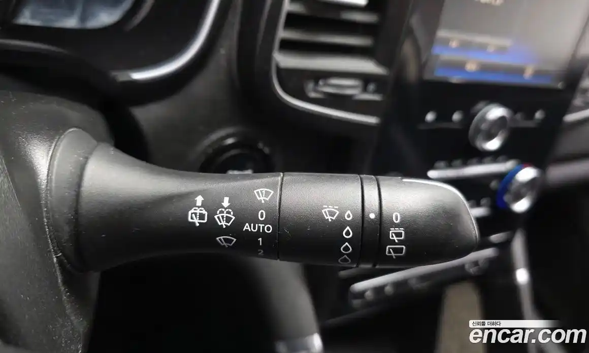 Renault QM6 2017 2.0 гидро в Москве № 2054052, фото 27