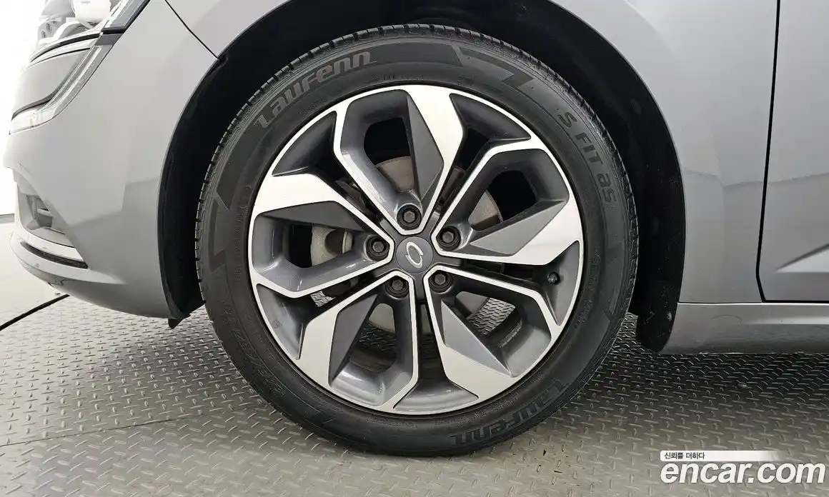 Renault SM6 2018 2.0 гидро в Москве № 2054171, фото 5