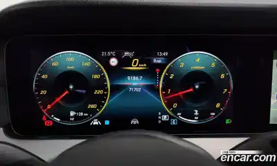 Mercedes-Benz E-Class 2021 2.0 гидро в Москве № 2054312, миниатюра 11