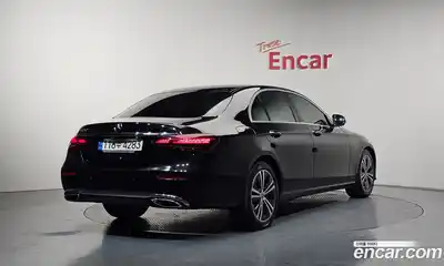 Mercedes-Benz E-Class 2021 2.0 гидро в Москве № 2054312, миниатюра 2
