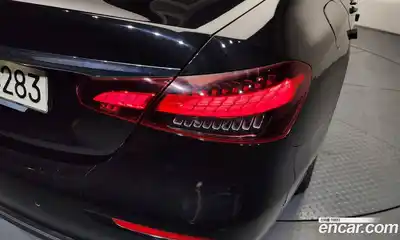 Mercedes-Benz E-Class 2021 2.0 гидро в Москве № 2054312, миниатюра 9
