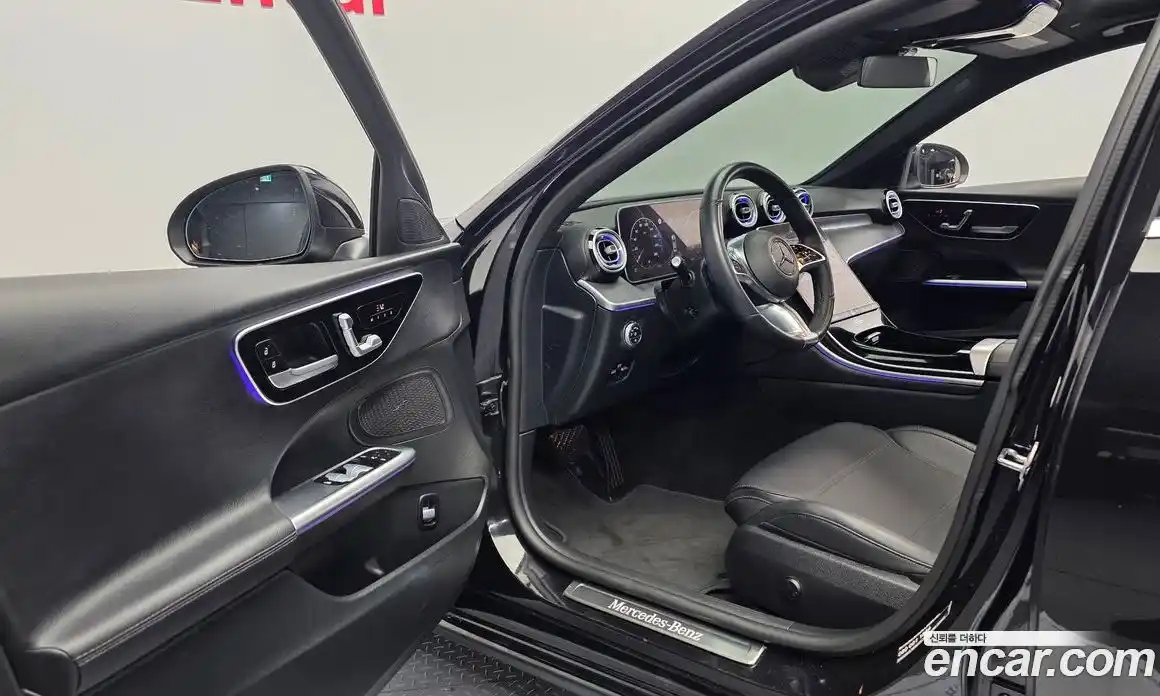 Mercedes-Benz C-Class 2023 2.0 гидро в Москве № 2054335, фото 13