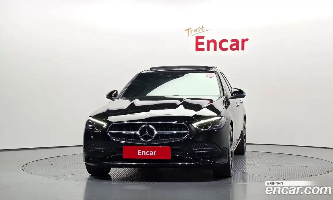 Mercedes-Benz C-Class 2023 2.0 гидро в Москве № 2054335, фото 3