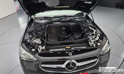 Mercedes-Benz C-Class 2023 2.0 гидро в Москве № 2054335, миниатюра 6