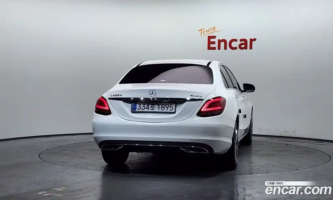 Mercedes-Benz C-Class 2020 1.9 гидро в Москве № 2054429, фото 4