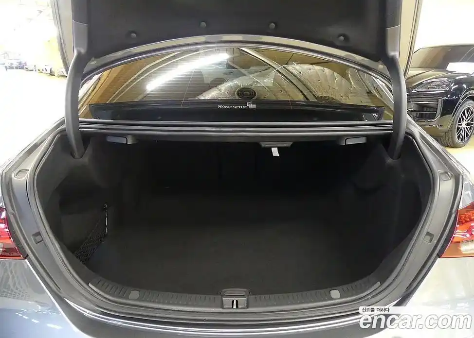 Mercedes-Benz E-Class 2020 2.0 гидро в Москве № 2054444, фото 10