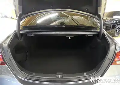 Mercedes-Benz E-Class 2020 2.0 гидро в Москве № 2054444, миниатюра 10